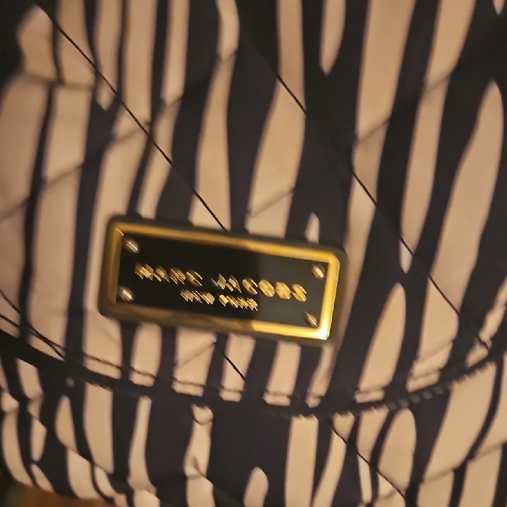Marc Jacobs Zebra Stripe Crossbody Bag - Picture 4 of 16